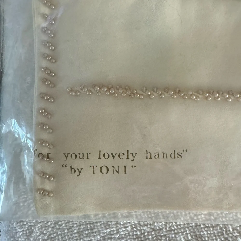 Vintage Toni gloves